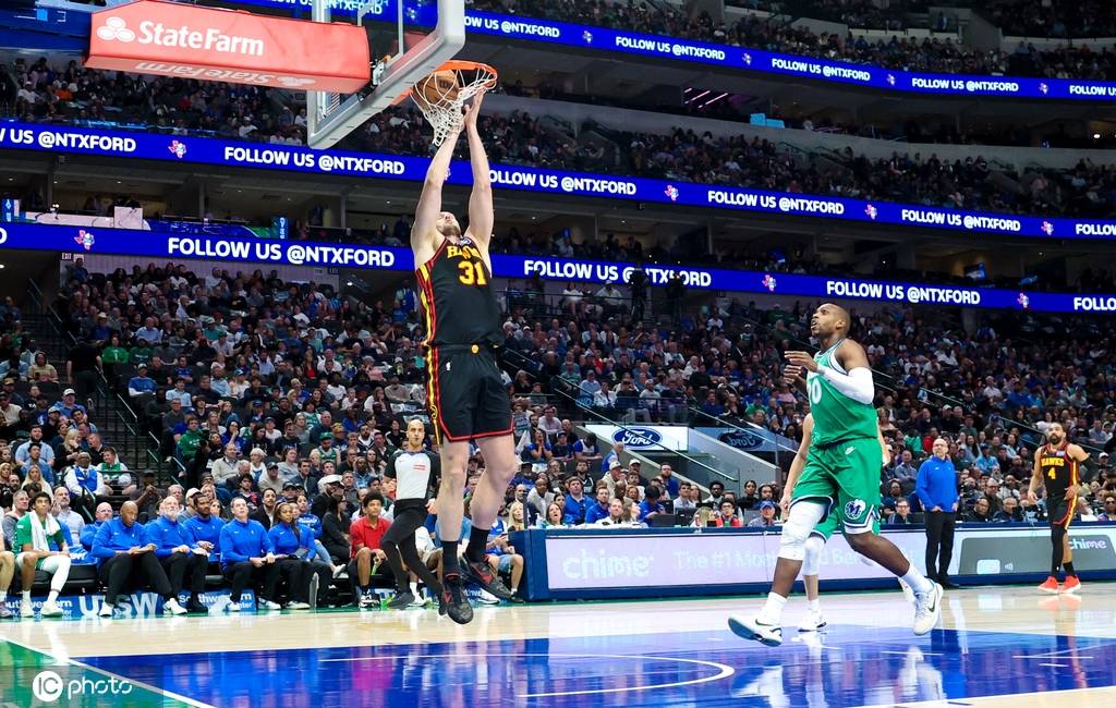 勇士库明加分手并不快乐?一场虐菜局双双沦为小丑