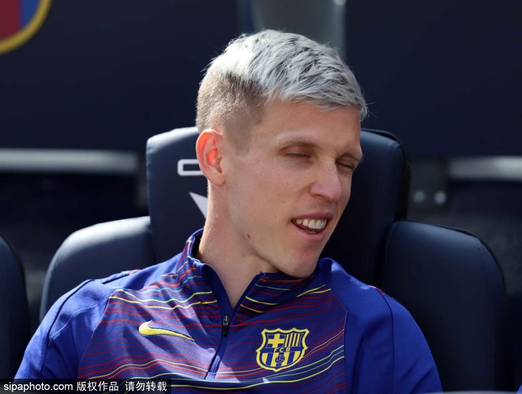 巴萨U12斩获西甲未来之星世界杯季军!德斯蒂尼梅开二度闪耀布鲁内特