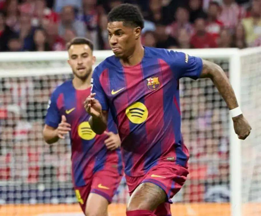 2-1绝杀爆冷门!皇马遭败、巴萨稳拿3分,西甲还真没悬念吗?